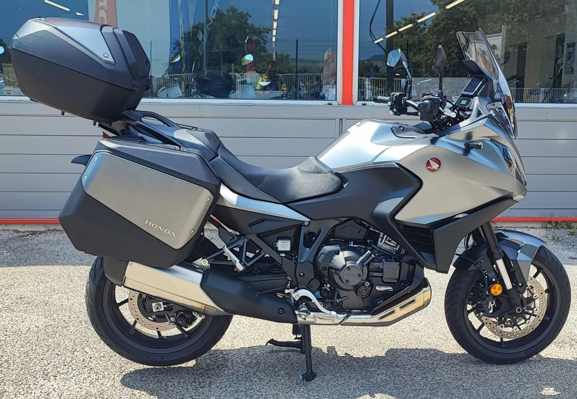 HONDA NT 1100 DCT du 01/2024 avec 500 KM