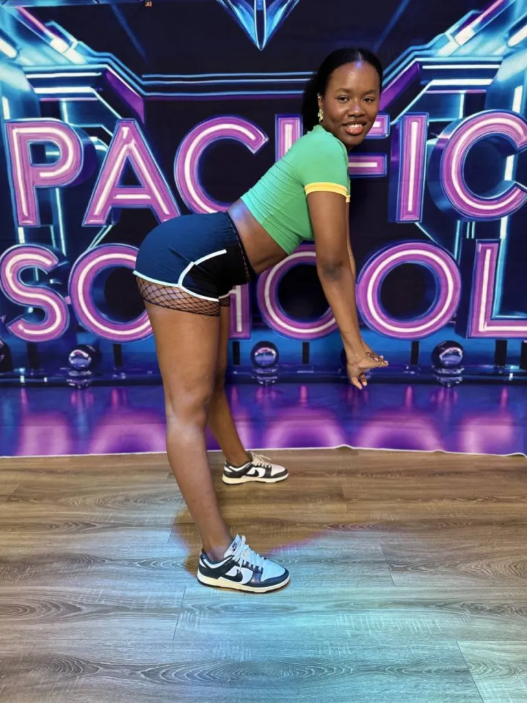 COURS DE DANCEHALL GYAL A LA JOLIETTE POUR JUSTE ENTRE FILLE 13002 MARSEILLE