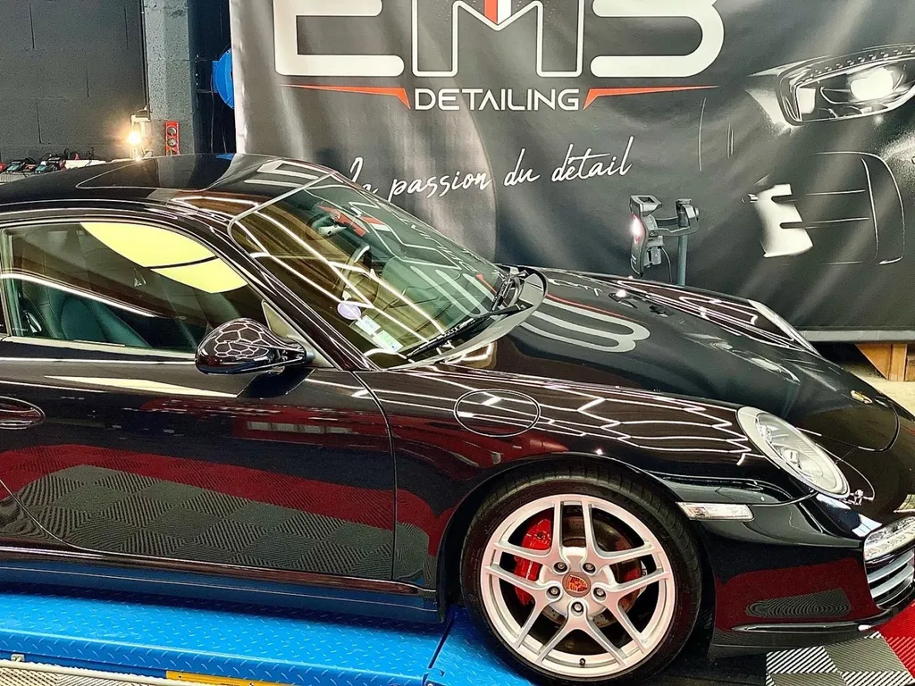 Traitement céramique Porsche 997 4S à Lyon