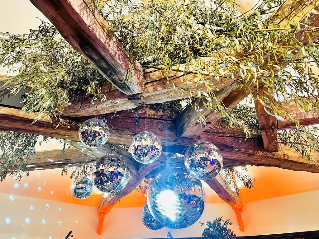 location boules a facettes au Havre