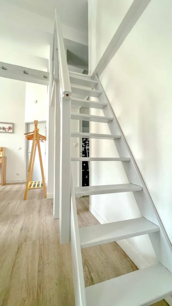 F2 - place de la Rougemare à Rouen avec terrasse privative