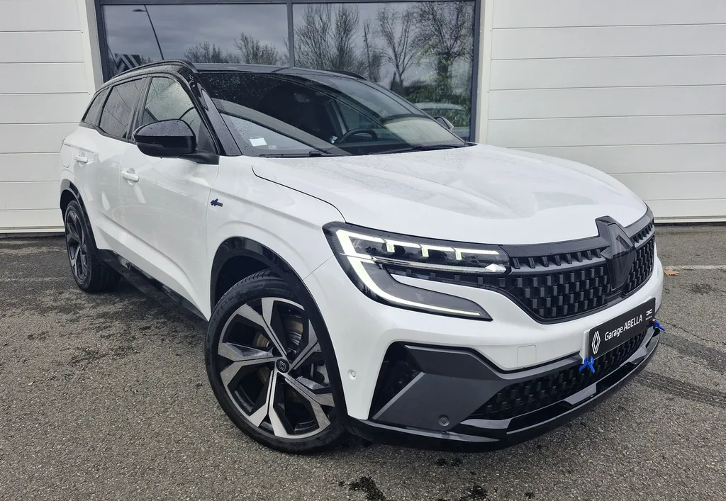 Renault Austral occasion Hybride E-TECH 200 Techno ESPRIT ALPINE 4CONTROL TPMR 