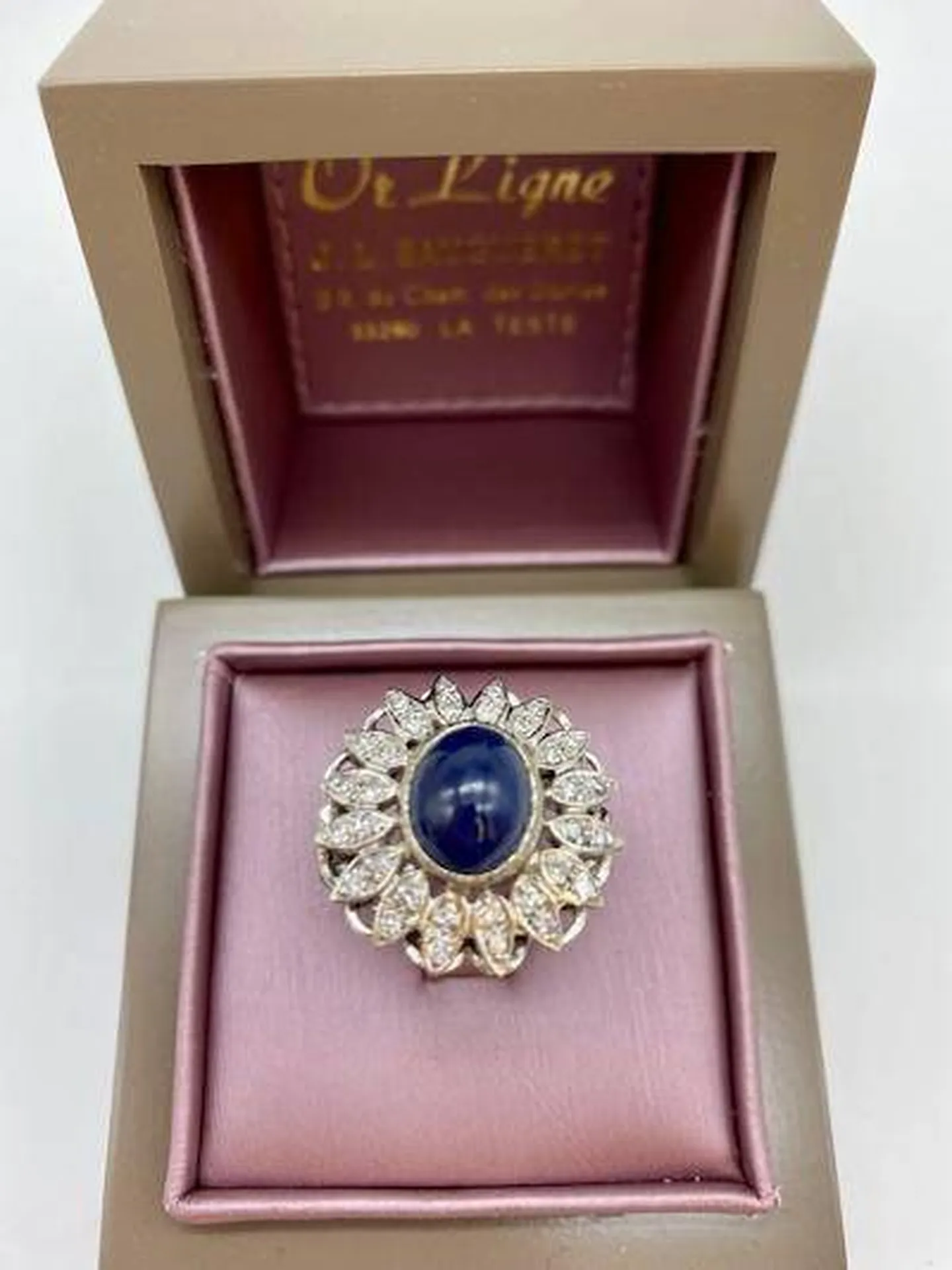 Bague fleur platine diamants et saphir cabochon occasion Or Ligne La Teste Bassin d'Arcachon