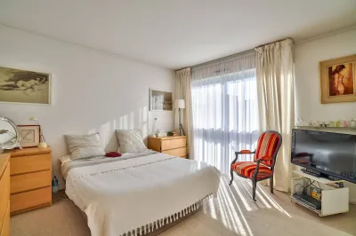 Visite virtuelle d'un appartement à Neuilly sur seine dans le 92