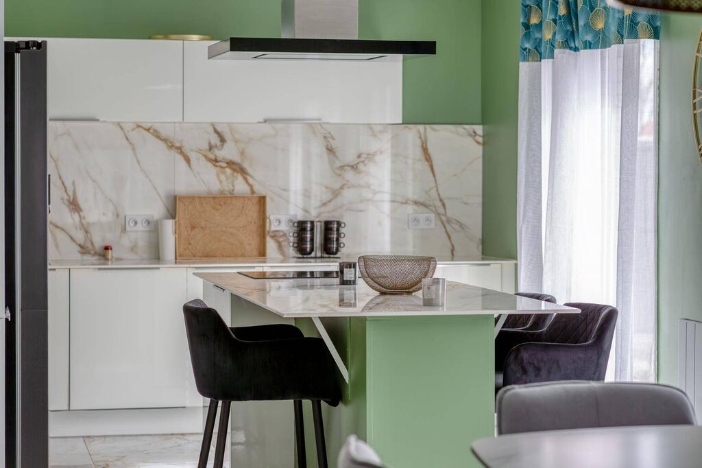 SOUS COMPROMIS Ensemble immobilier entièrement rénové - Local commercial, Appartement, Maison – Petit-Caux