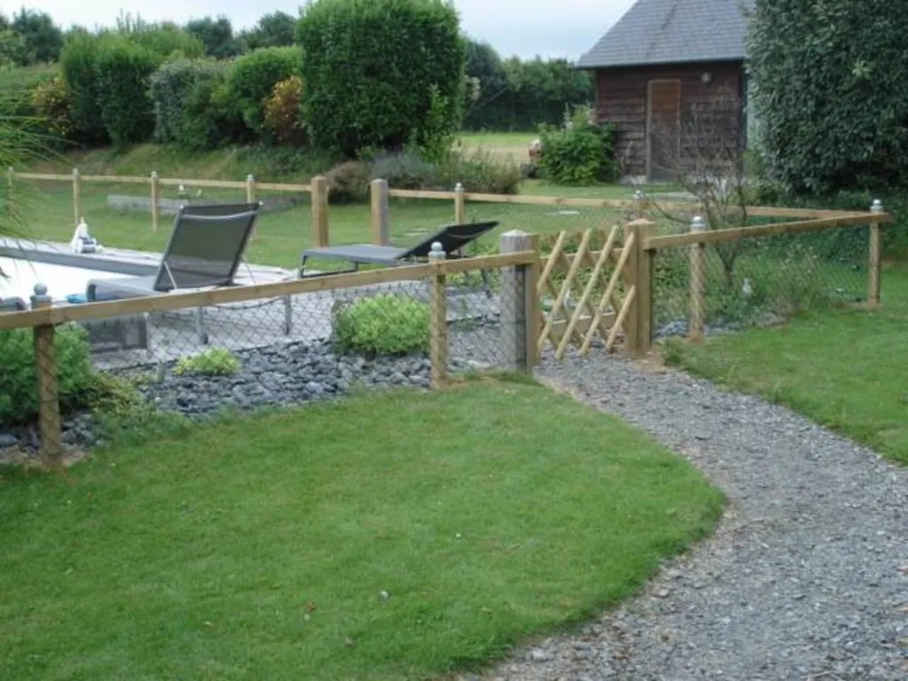 Pose de clôture décoratives pour jardin à Honfleur 14