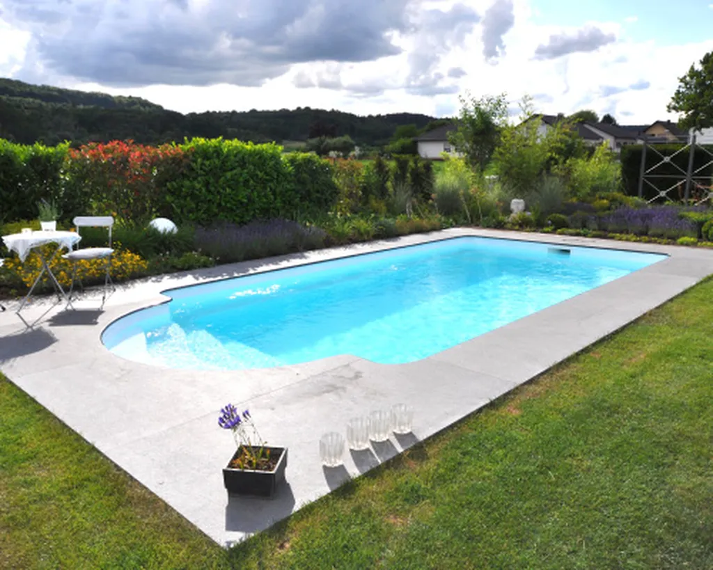 PISCINE COQUE MOJITO 8-9 - 7M60 X 3M50 ou 9M20 X 3M70