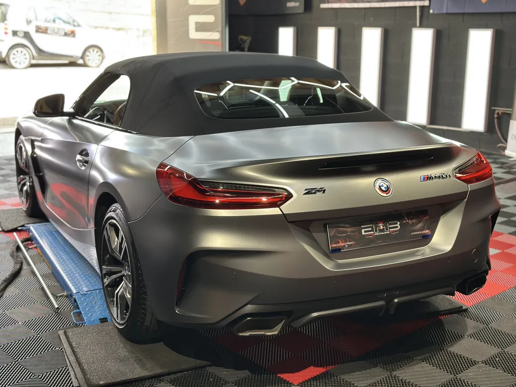 Traitement céramique Gyeon sur BMW Z4 Matte – EMB Detailing à Vaugneray (près de Lyon)