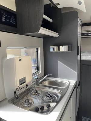 GRAND REFRIGERATEUR