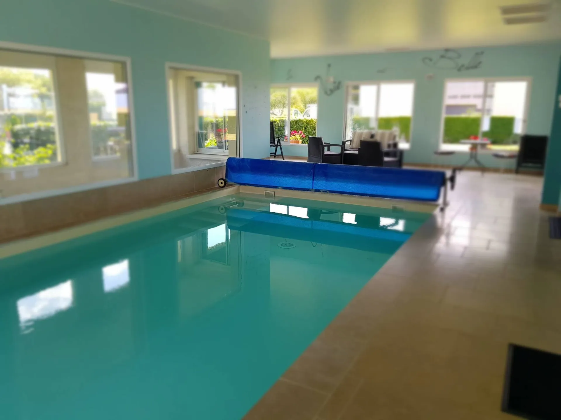 VENDU Maison contemporaine + 2 gîtes et chambre d'hôtes, piscine couverte, Le Tréport, bord de mer en Normandie