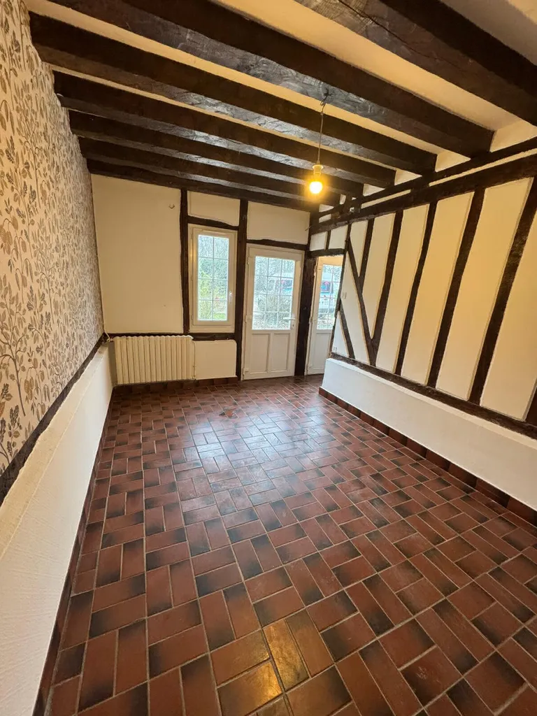 Rénovation d'une maison normande avec colombages, entres colombages et poutres entre LISIEUX et PONT AUDEMER 