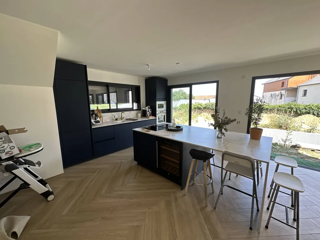 Cuisiniste contemporain pierre benite