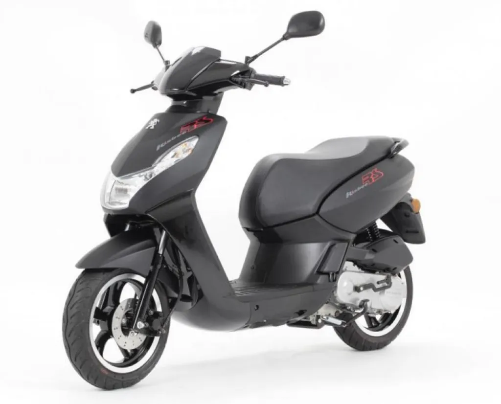 Scooter Peugeot Kisbee RS