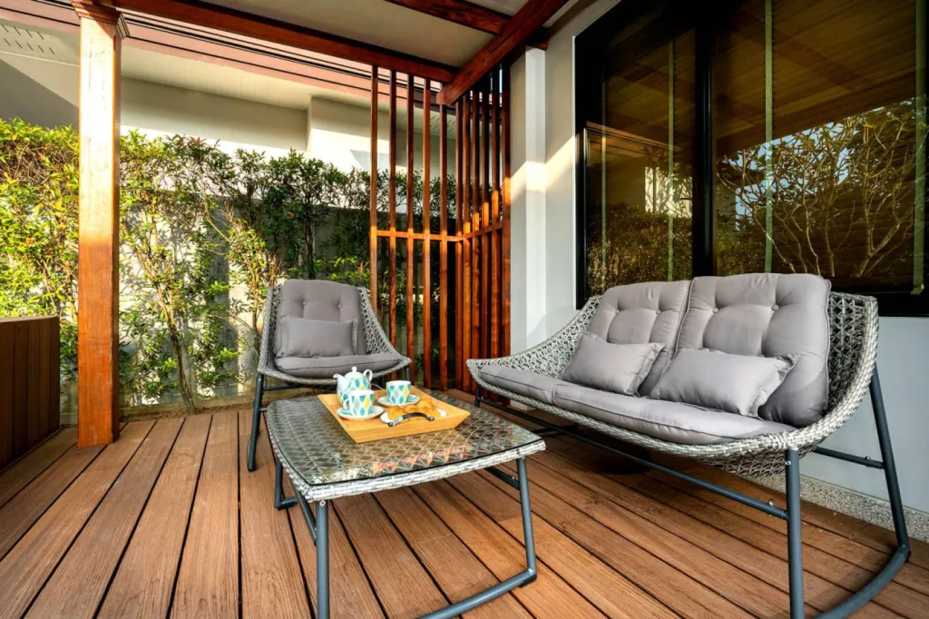 ATELIER 2R – Menuiserie extérieure et Aménagement en bois à Libourne, Saint-André-de-Cubzac,Langon et sa région Bordelaise.