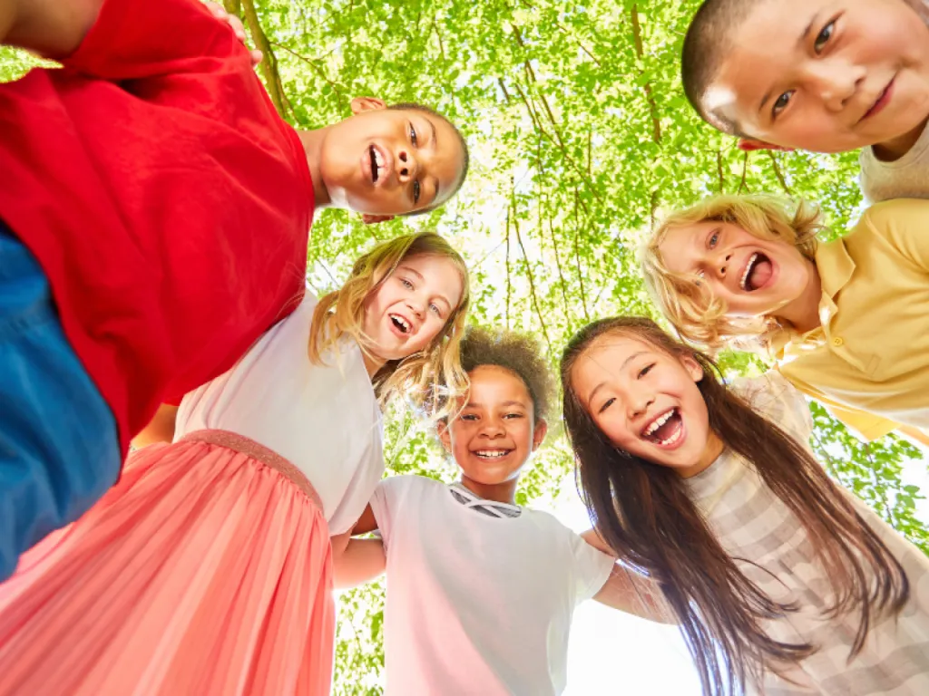 Réserver un stage sportif et linguistique pour vos enfants pendant les vacances scolaires