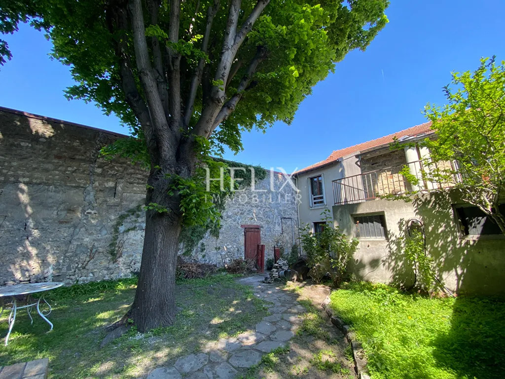 Le Port Marly - Immeuble en monopropriété en Bords de Seine dans un cadre paisible et proche toutes commodités