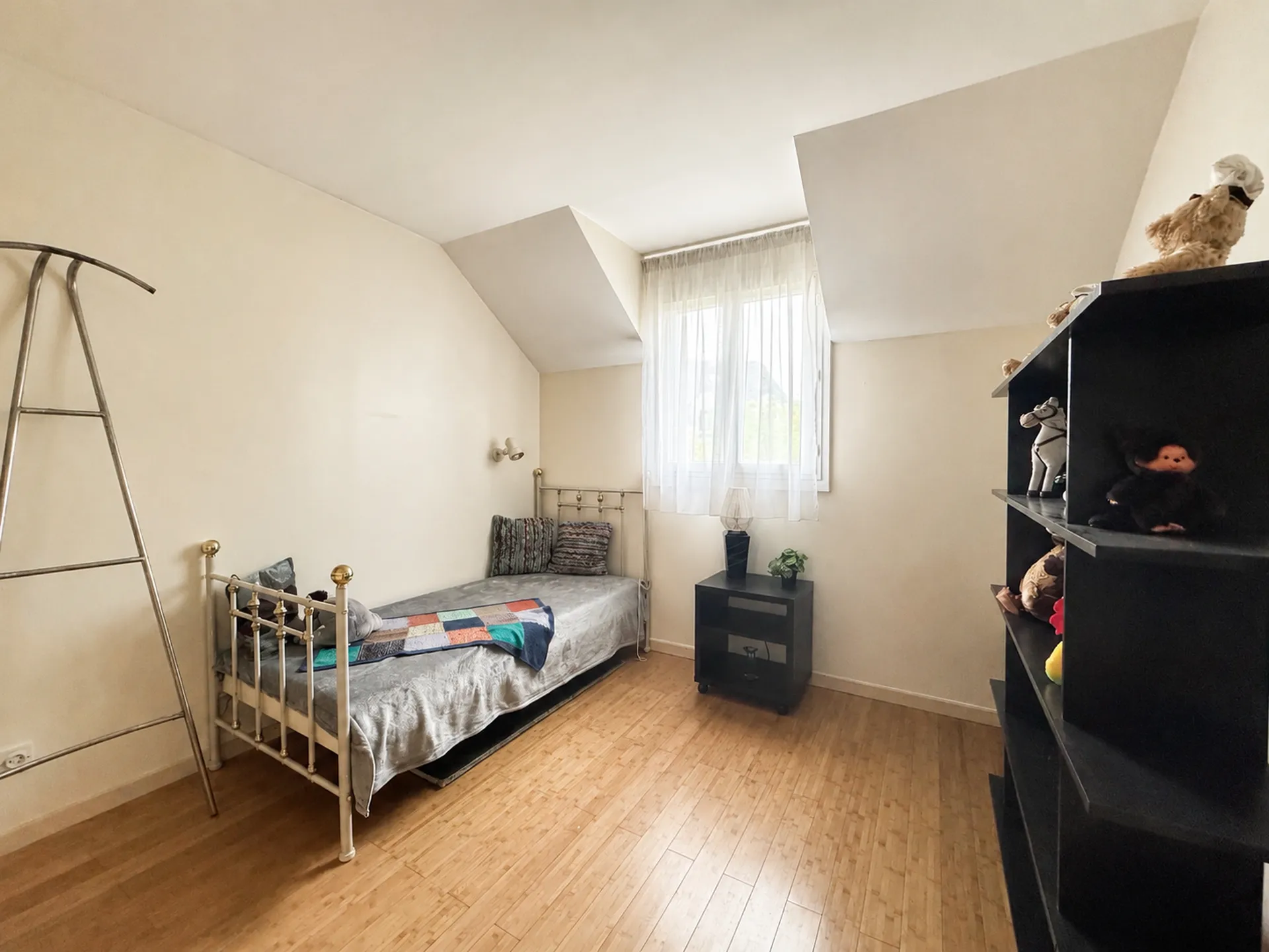 CHAMBRE D'ENFANT HELIX IMMOBILIER 