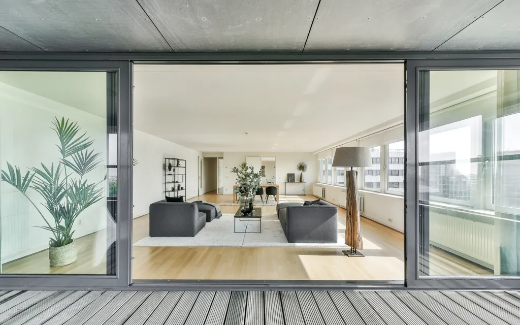 Infinita contracta paucos iungeretur ex