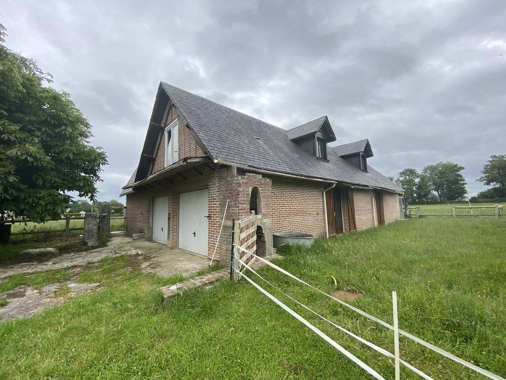 A vendre maison de campagne, située au calme dans un village de Normandie, 76.