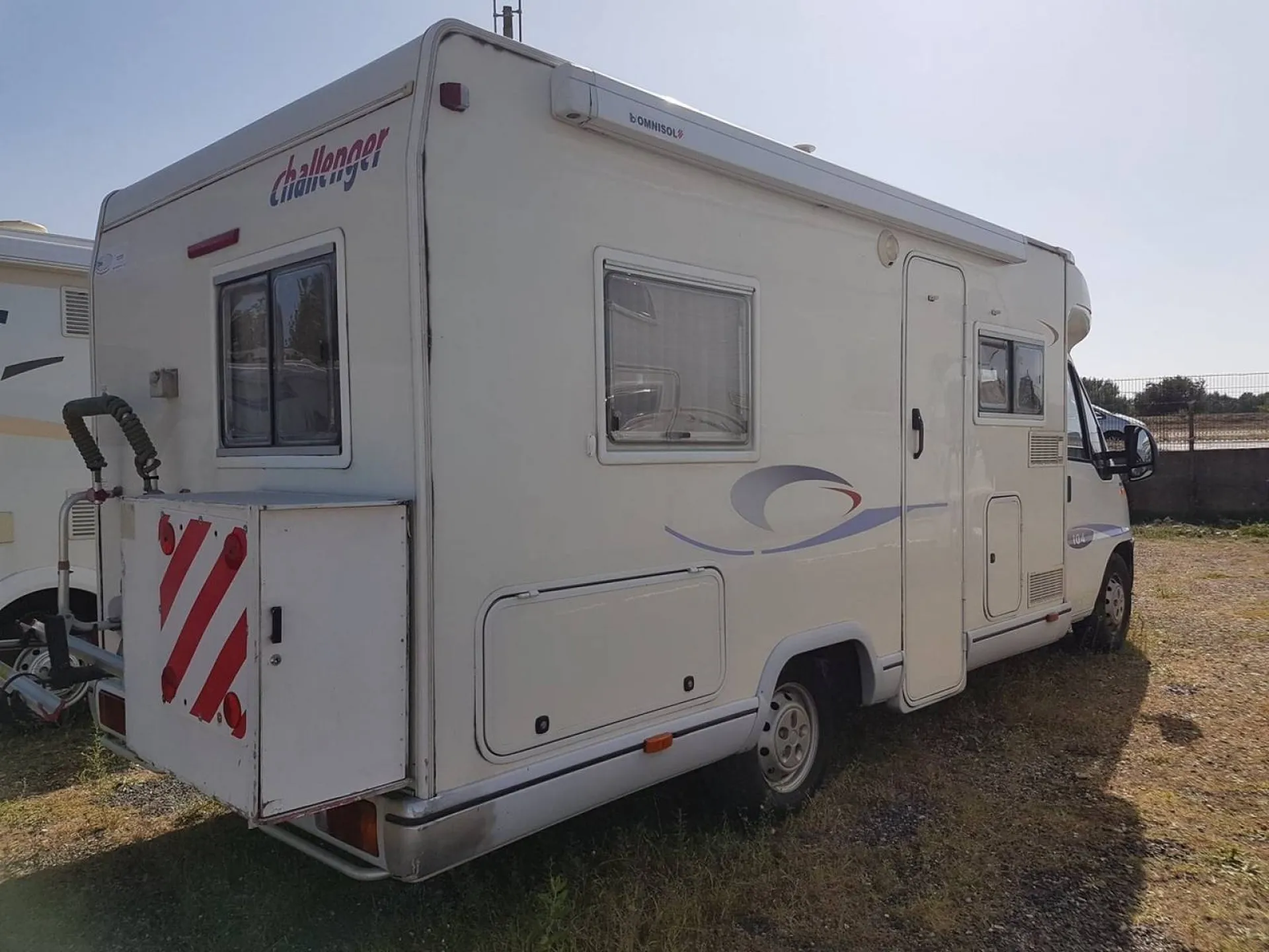 CHALLENGER 104 A LANCON DE PROVENCE 13680