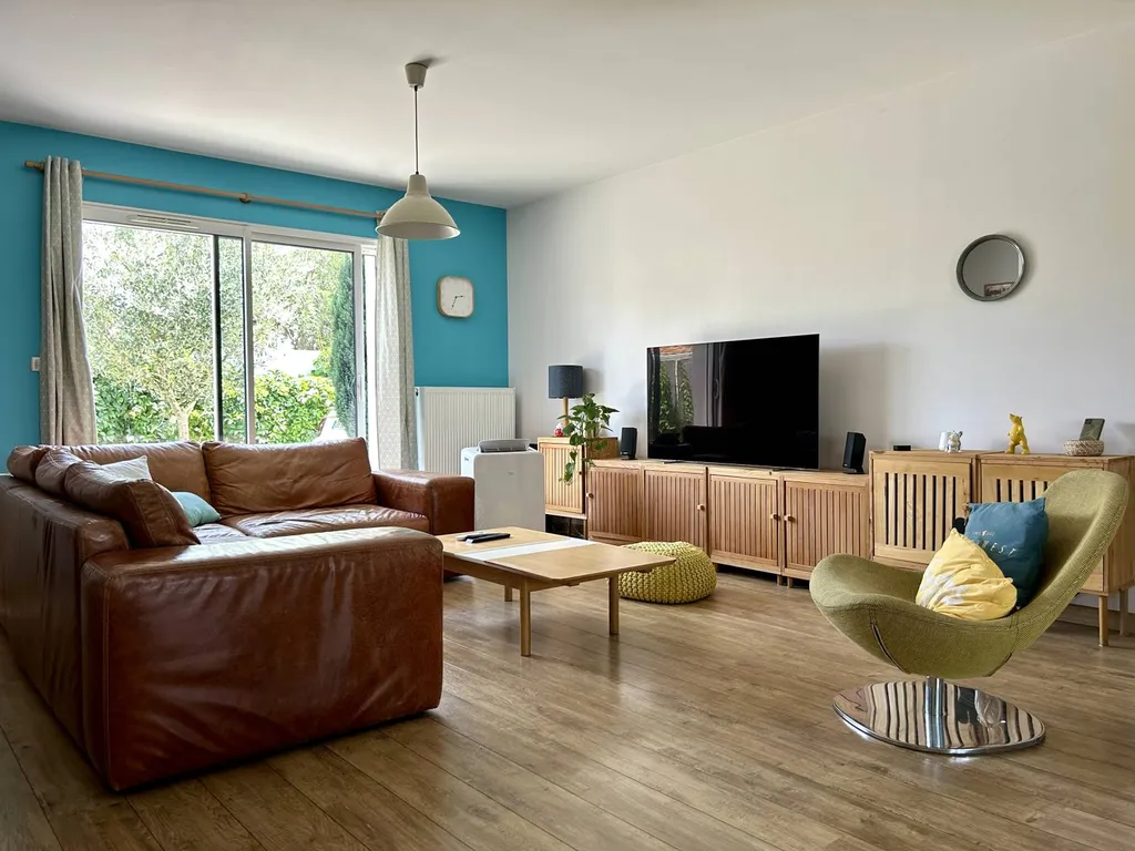 SAINT LOUBES CENTRE MAISON A VENDRE CONSTRUITE EN 2015 JARDIN PARKING