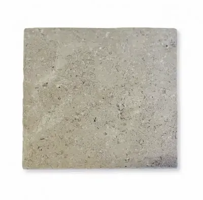 Finition vieillie tambourinée pour pierre naturelle Créa Stone offrant charme authentique durabilité élégante adaptée sols murs projets intérieurs extérieurs