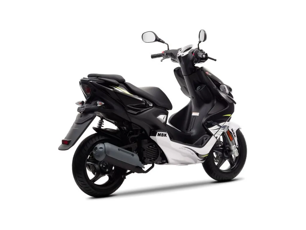Scooter neuf MBK Nitro 4 temps 50cc sanary sur mer