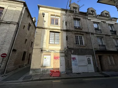 Immeuble à rénover à DIEPPE (76) entre le port de plaisance et la plage