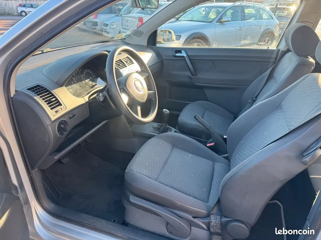 Volkswagen Polo 1.2i Trend