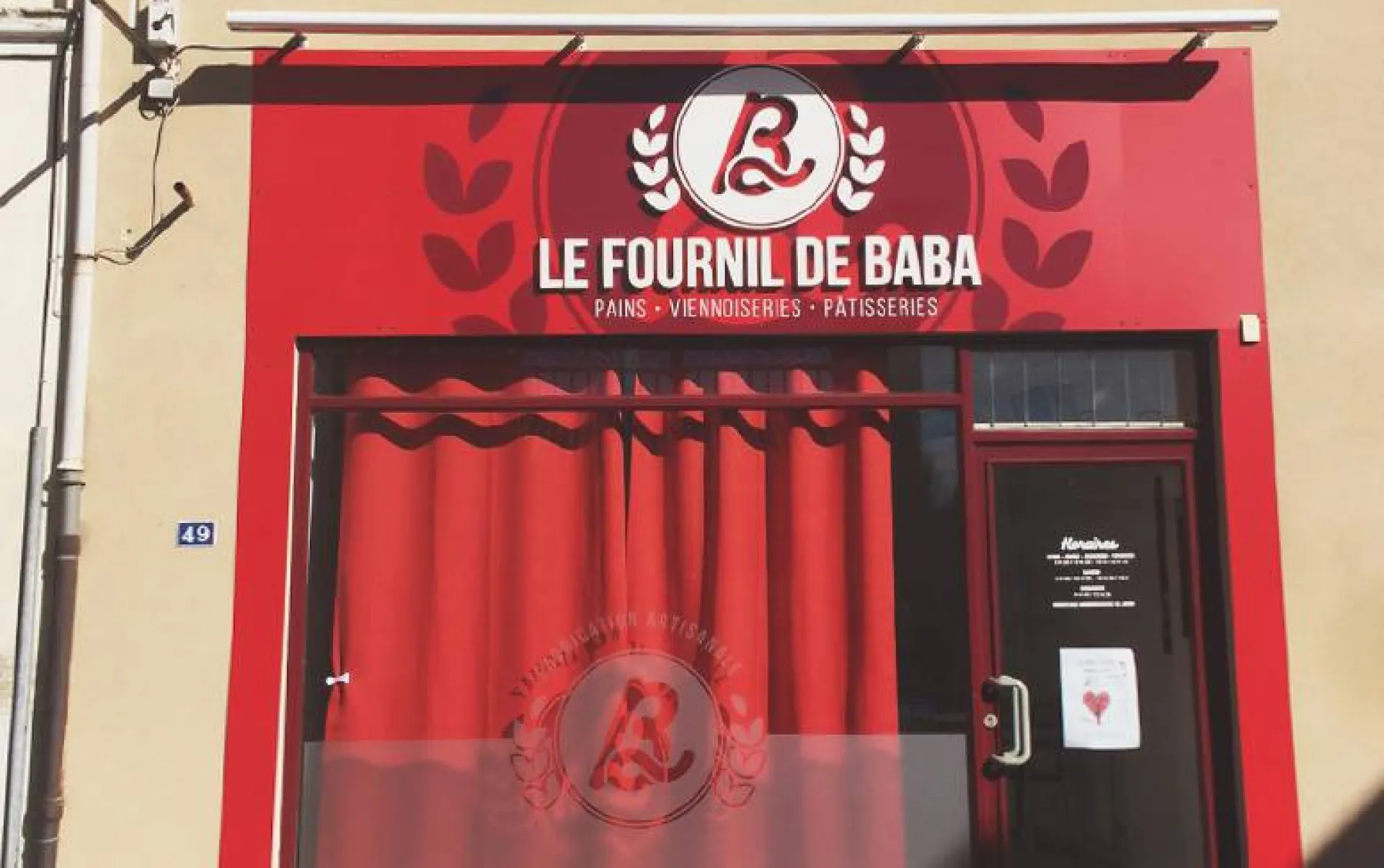 creation d'une devanture personnalisée pour boulangerie à toulouse