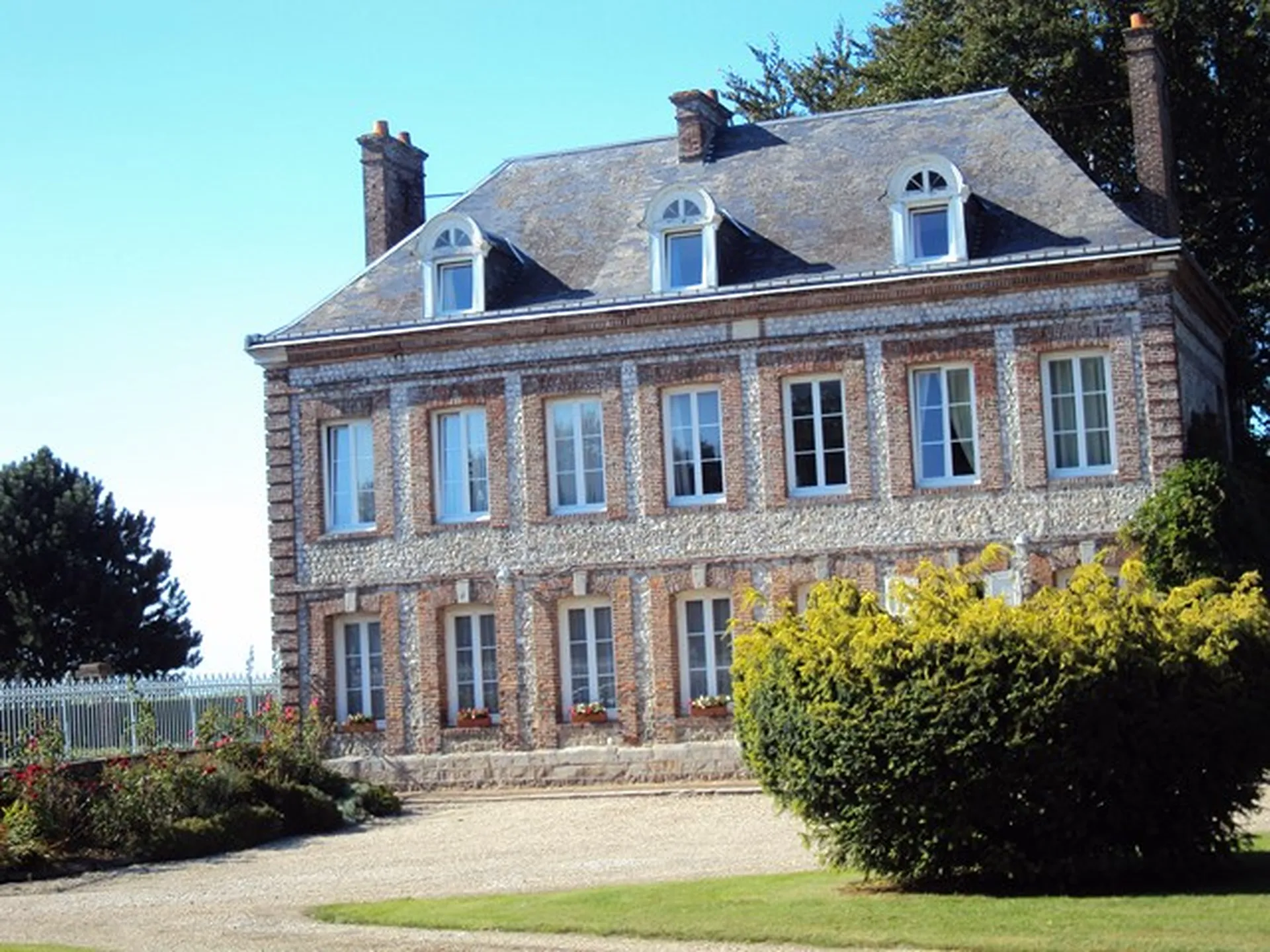 Manoir avec Gîtes et Chambres d'Hôtes à St Valery en Caux