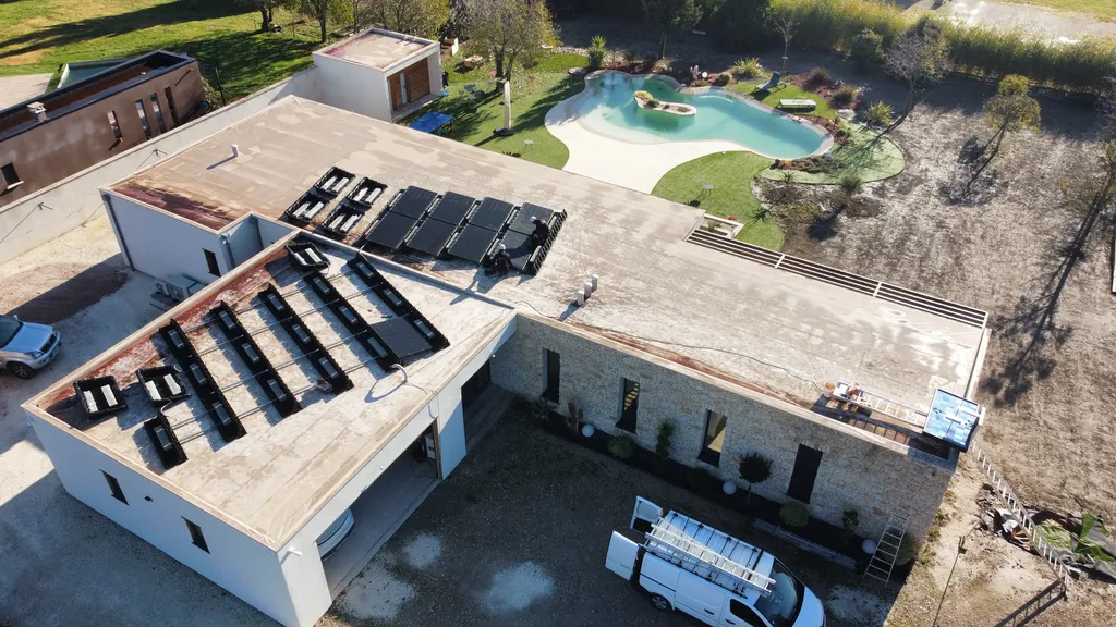 Panneaux solaires à Noves