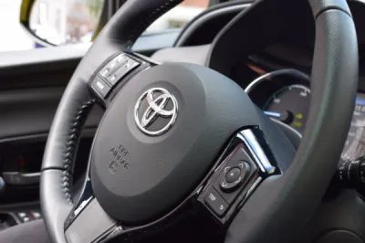 Prix pour le remplacement de pare brise sur Toyota Yaris?