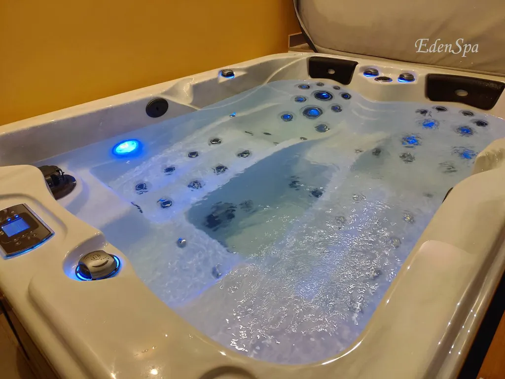 spa 3 places intérieur aix en provence