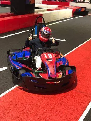 Organiser une partie de karting pour des enfants en semaine près de Rouen 76