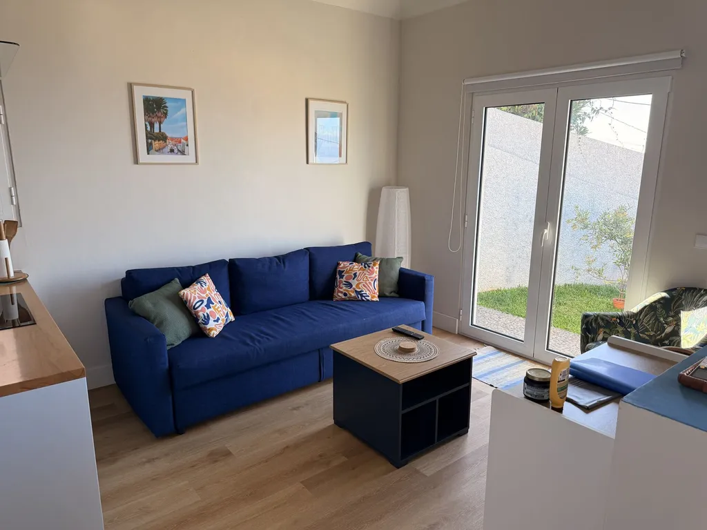 Réhabilitation complète d'un appartement T2 de 47 m² dans une annexe de bâti ancien sur la colline de Fourvière à Lyon 5