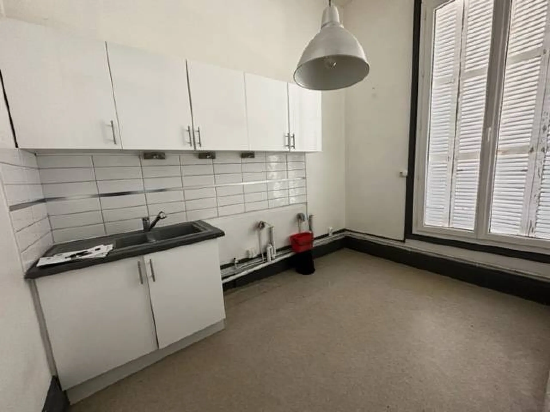 A vendre bel appartement de 70 m² au 1er étage d'une résidence calme et sécurisée