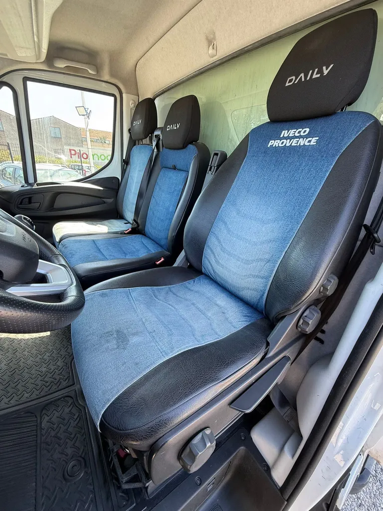 IVECO DAILY 35C16 3L 160CV HAYON
