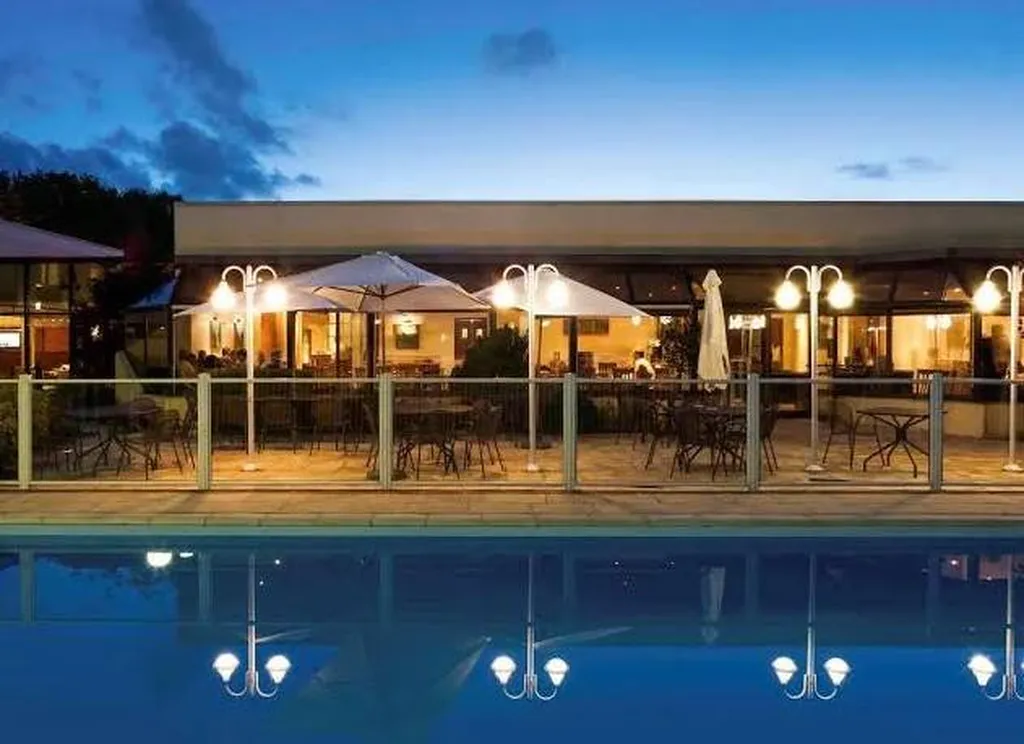 Professionnels de l'hôtellerie à Rouen : Offrez une expérience aquatique unique à vos clients.