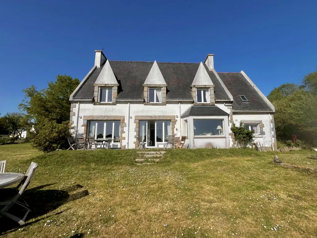 2614 - Grande maison familiale avec vue dégagée