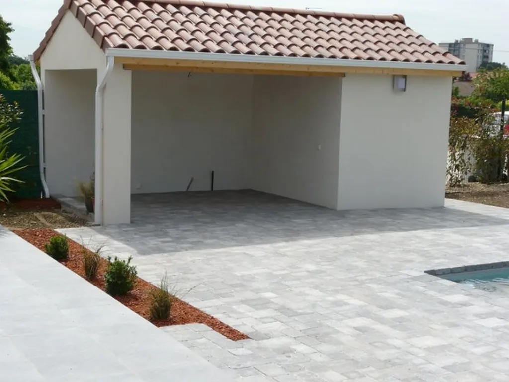 Réalisation de pool house à Colomiers