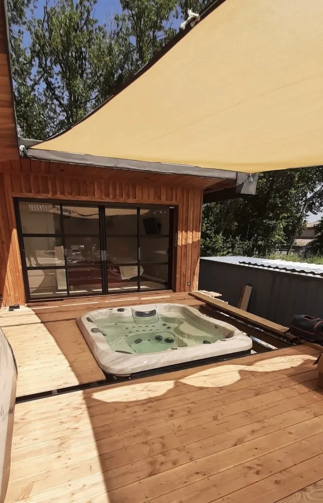Installation d’un Spa Jacuzzi J-355 à Donzère (26)