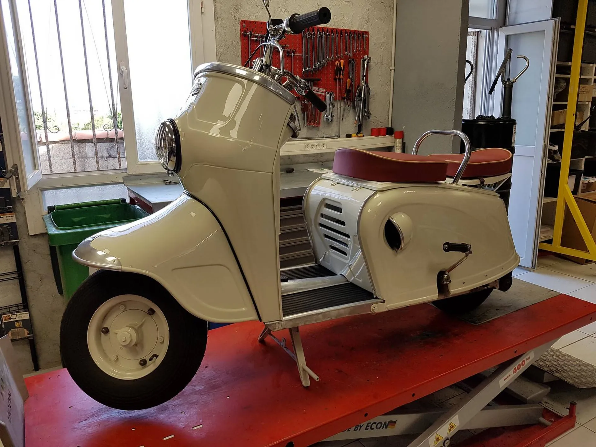 SCOOTER BERNARDET VINTAGE TOULON
