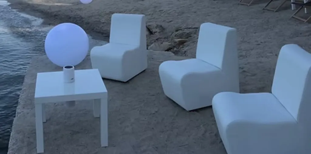 BANQUETTE CHAUFFEUSE LOUNGE BLANCHE