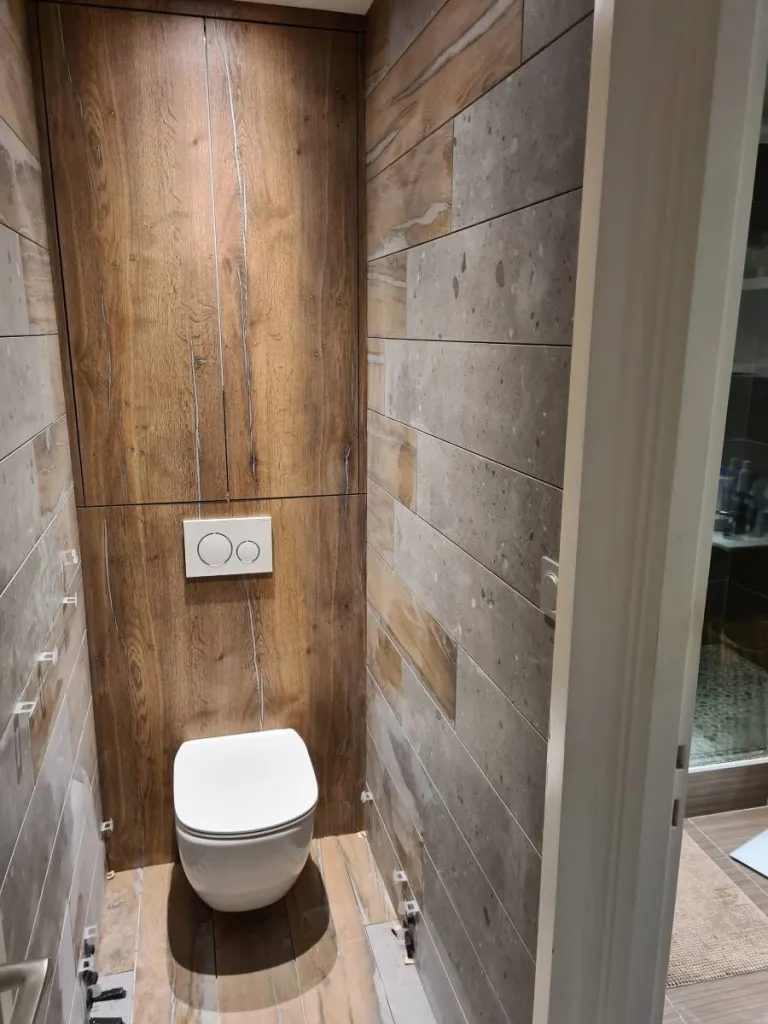 Professionnel pour la rénovation de la pièce des WC au Havre en Seine-Maritime (76)