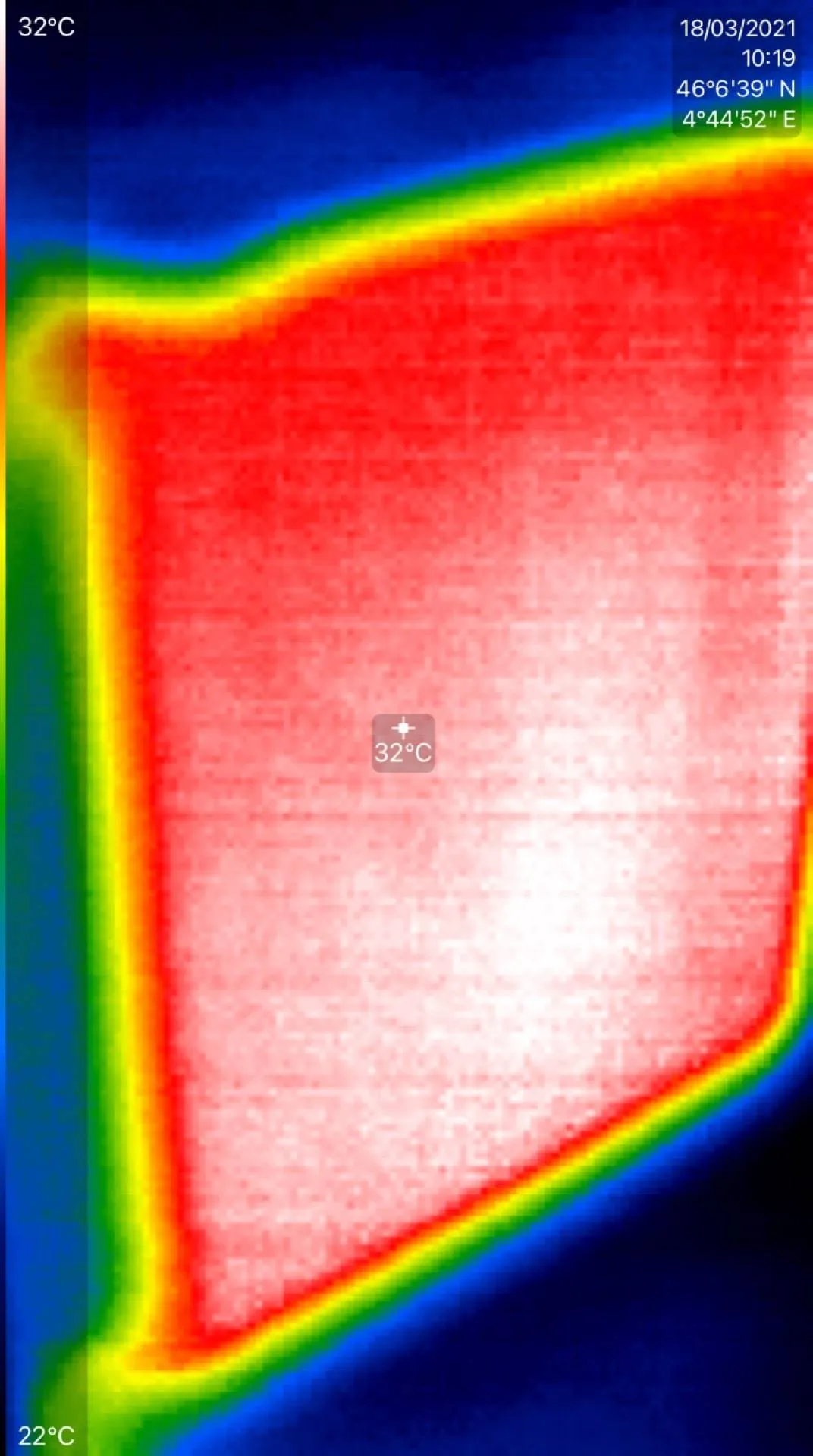 Thermographie d'un radiateur après désembouage de l'installation d'un chauffage central à Belleville en Beaujolais (69)