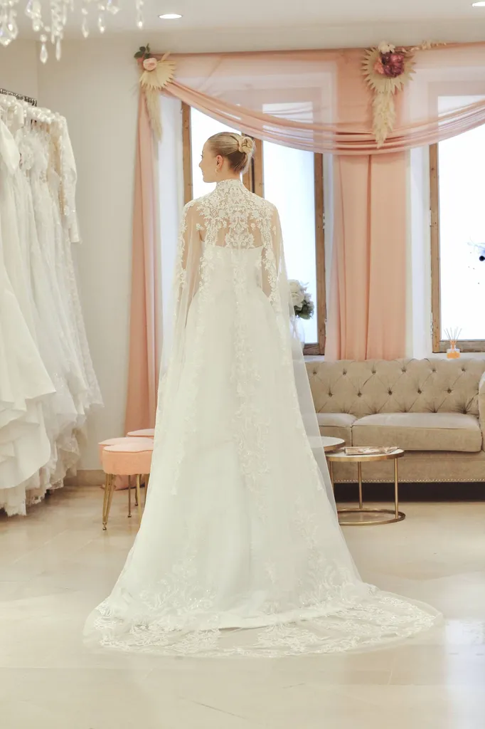 Essayage d’une future mariée MARSEILLE 