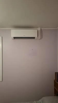 Pompe à chaleur air-air hitachi installez à Gardanne à côté d'Aix en Provence 