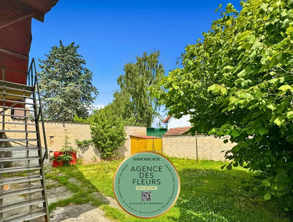 Sur la commune de SAINT AUBIN LES ELBEUF maison de 79 m² édifiée sur 506 m² de terrain