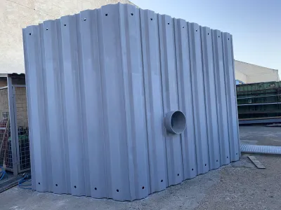 FABRICATION SUR MESURE STRUCTURE METALLIQUE POUR CAISSON AVEC HABILLAGE PALFEUILLE A MARTIGUES